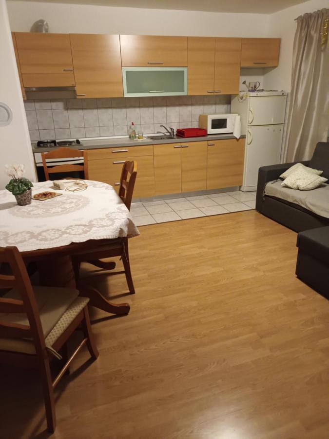 Apartman Skradin Exterior foto